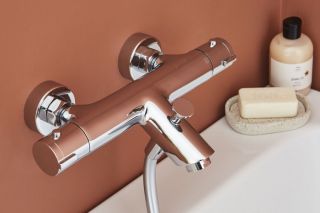 Смеситель для ванны  Jacob Delafon BRIVE E24335-CP термостатический